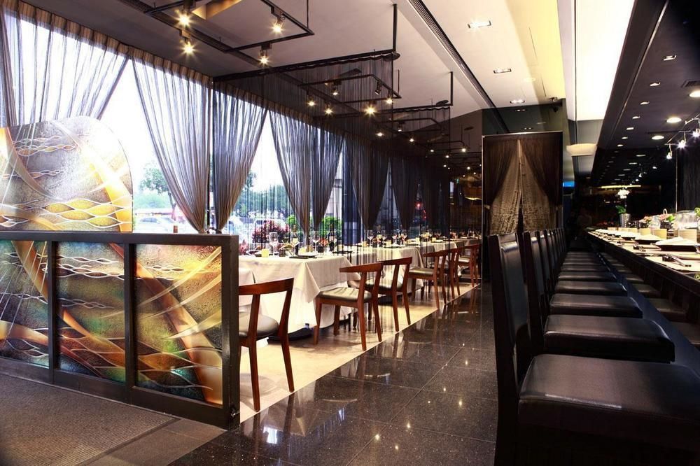 Taipei Garden Hotel - Ximending Exterior foto Interior of a restaurant in Singapore